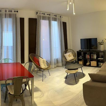 Casa De Eugenia Daire Málaga Dış mekan fotoğraf