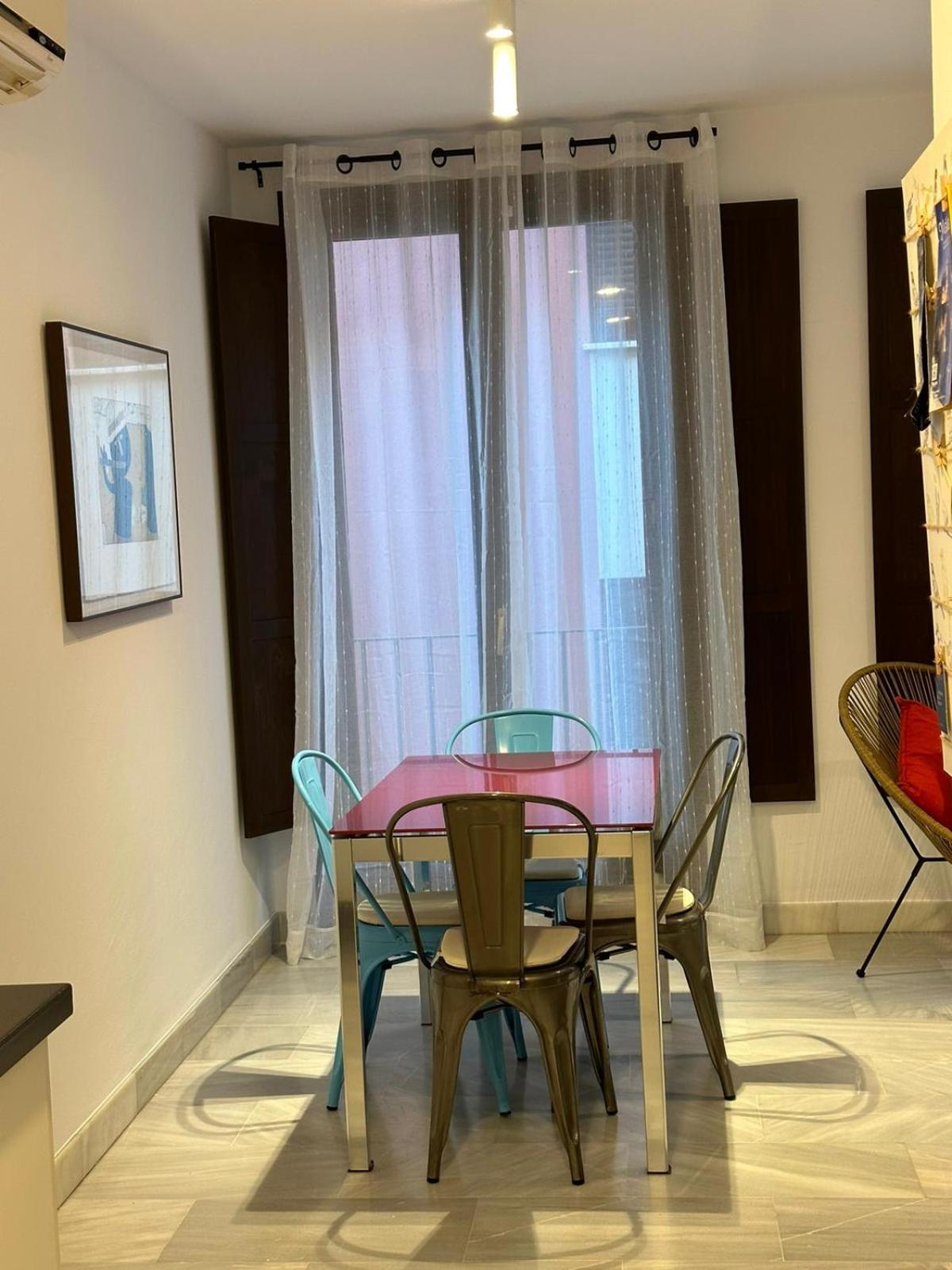 Casa De Eugenia Daire Málaga Dış mekan fotoğraf