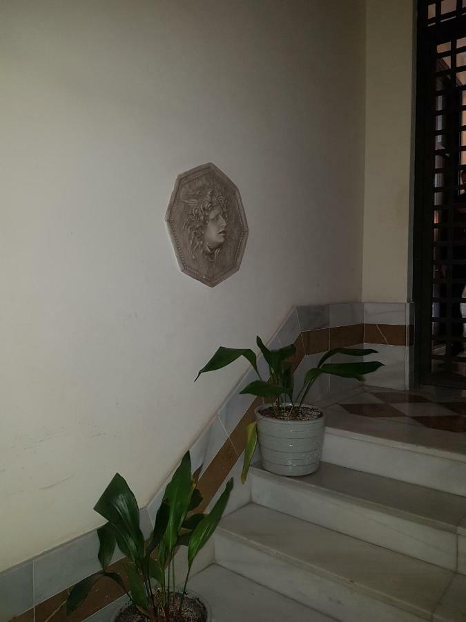 Casa De Eugenia Daire Málaga Dış mekan fotoğraf
